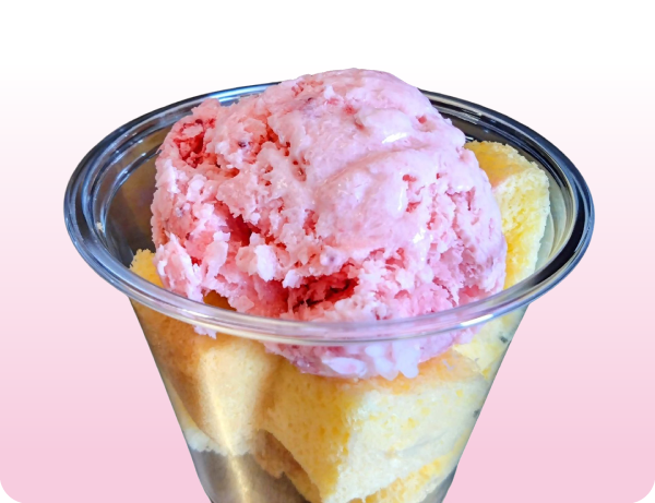 シフォンケーキ屋さんのいちごアイス